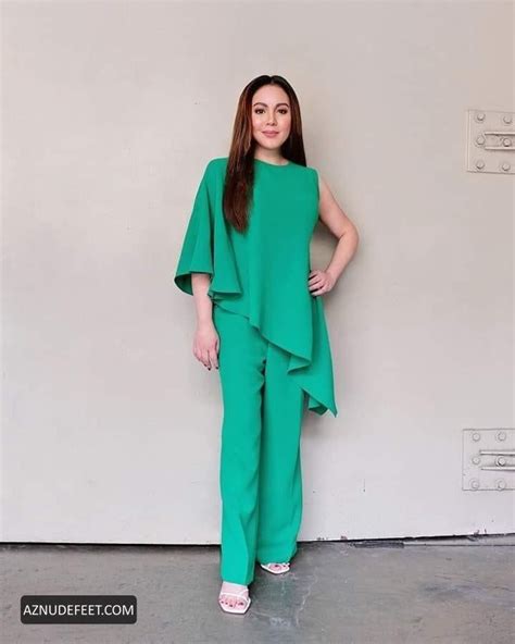claudine barretto aznude|CLAUDINE BARRETTO Feet .